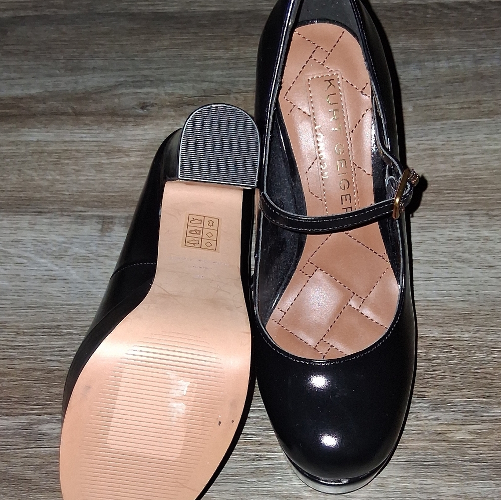 NWOT Kurt Geiger 'Regent' Mary Janes - Picture 5 of 9